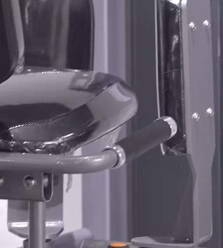 leg abductor machine