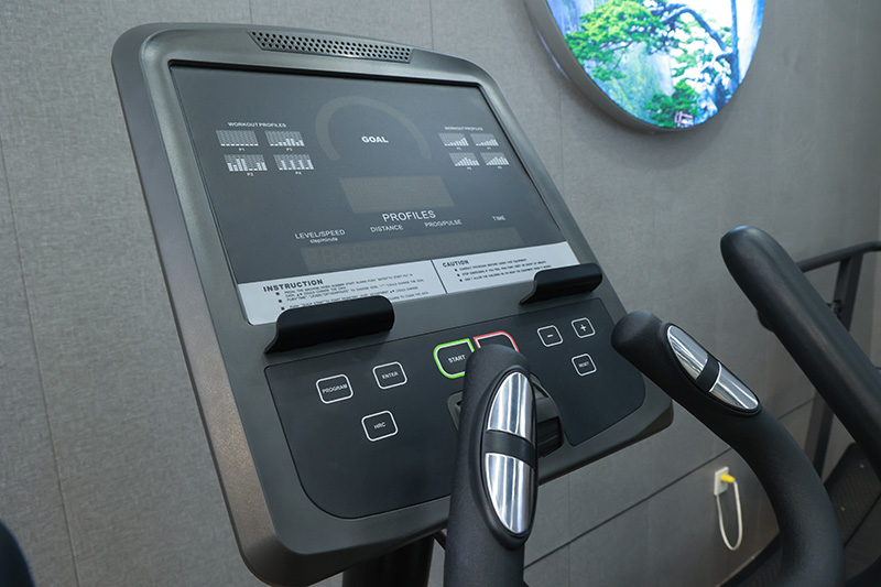 professional elliptical machine